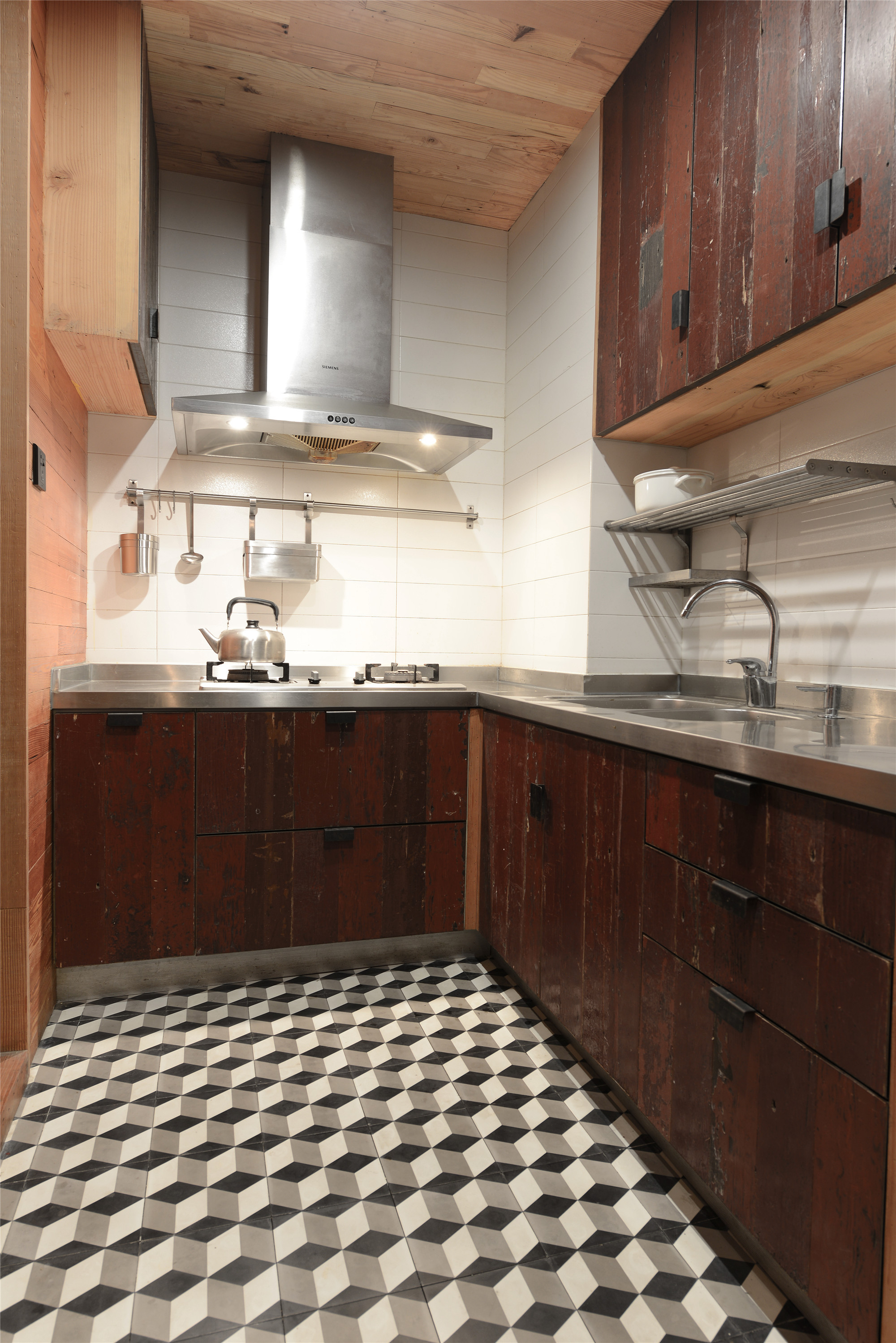 古典中式公寓装修厨房布局图