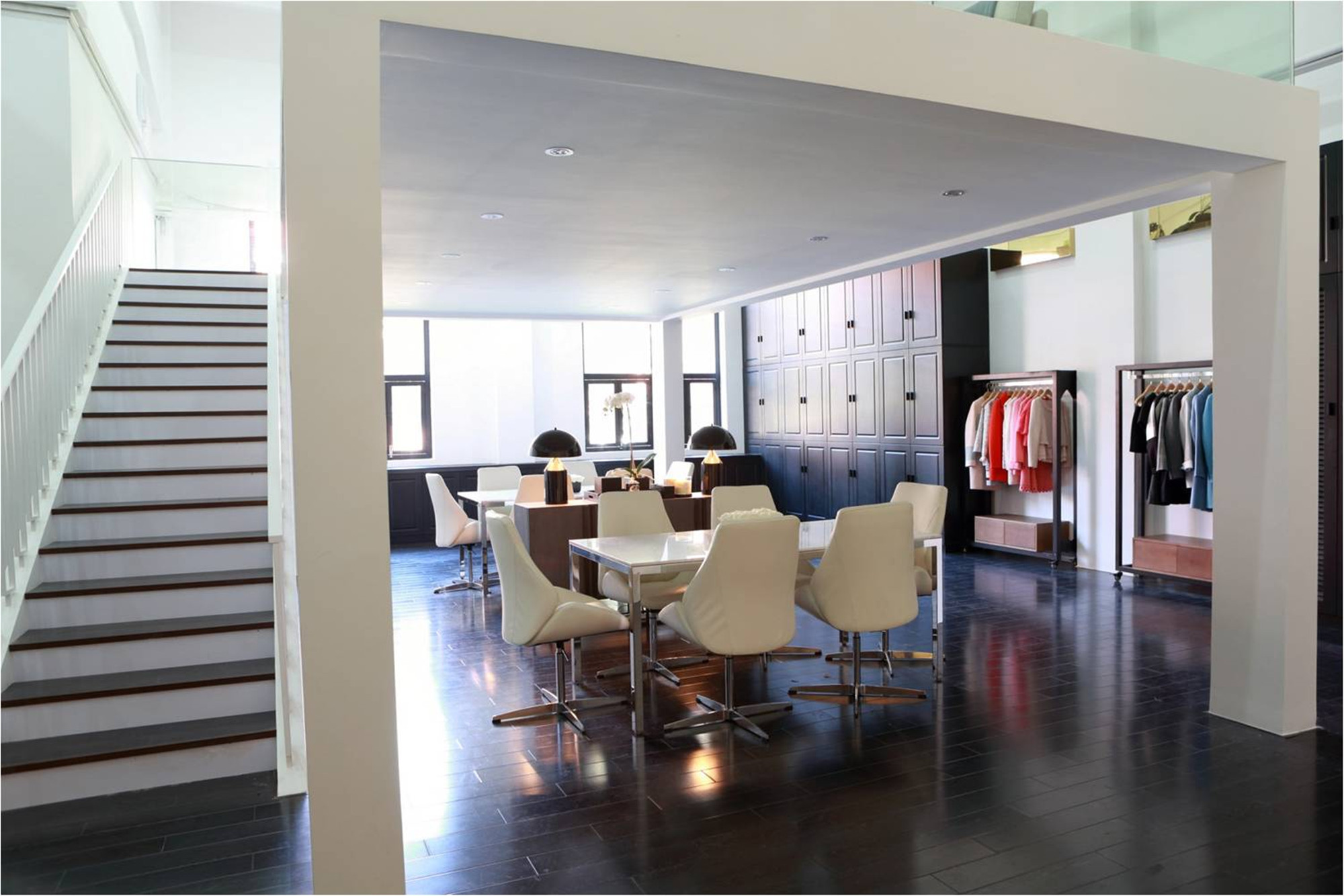 女装店装修楼梯设计2/7