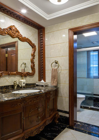 新古典美式装修浴室柜图片