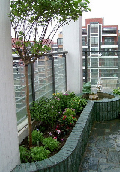 高层阳台花池图片