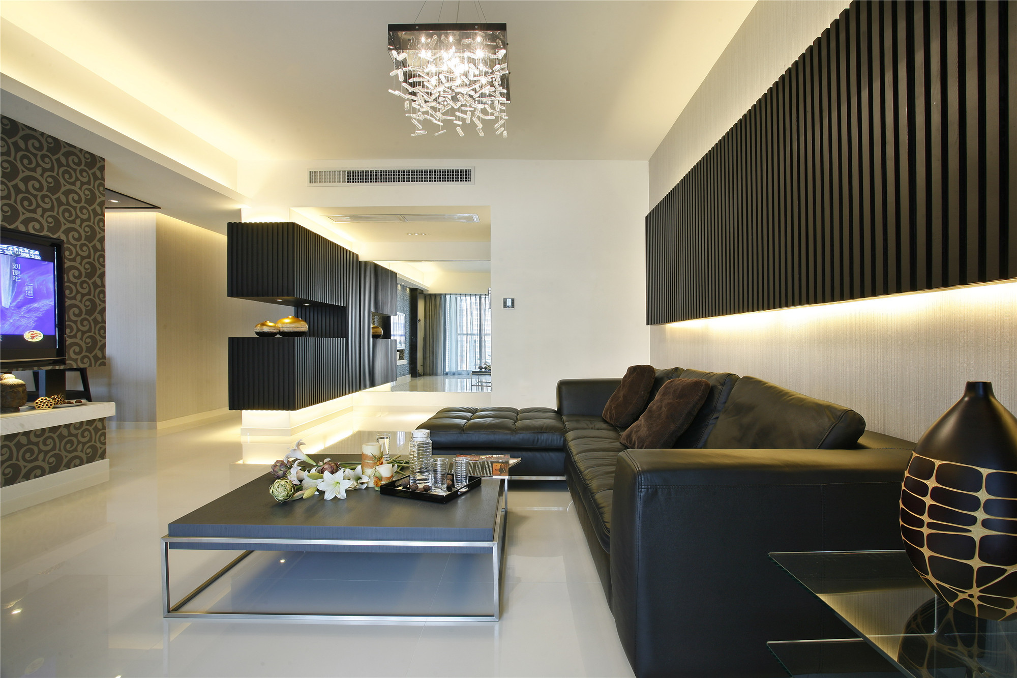 130平米装修,三居室装修,15-20万装修,客厅,现代简约风格,沙发,黑白