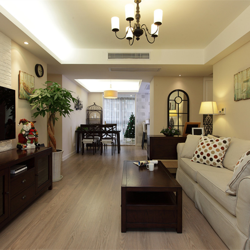 130平美式三居客厅装修设计效果图