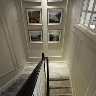 古典美式别墅装修楼梯走道
