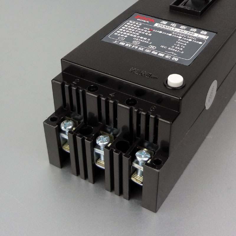 欧开电气 3P40A磁吹断路器 OKM5LE-40/390-40A断路器漏电保护器