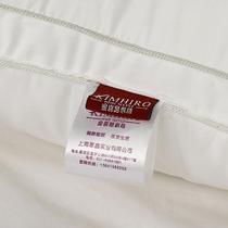 一只贡缎一等品棉布纤维枕长方形 枕头