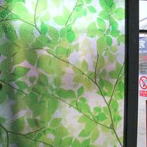 抽象图案 绿树叶玻璃贴膜