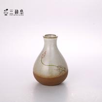 1086佛手荷花陶瓷台面花瓶小号简约现代 花瓶