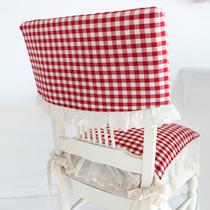 红色小格子+白花边布简约现代 坐垫