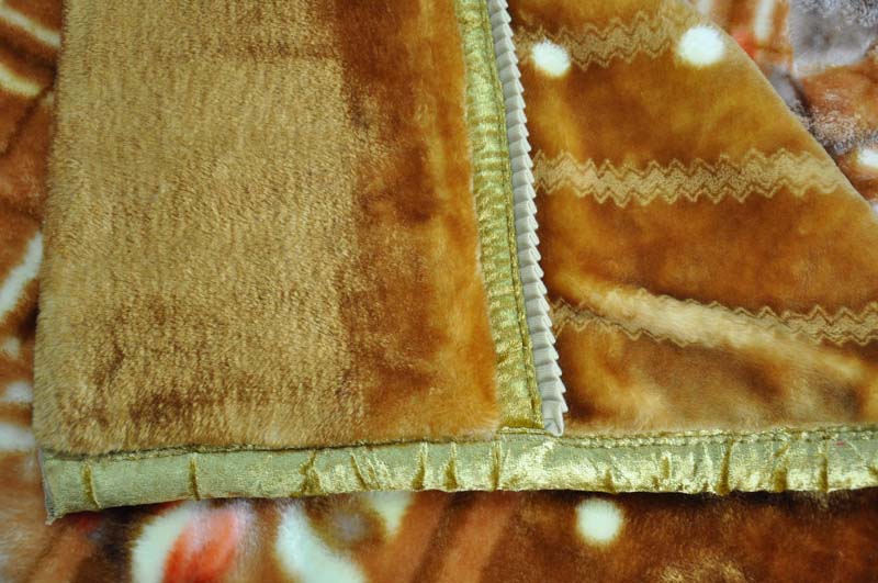 美雅 677黄棕5%拉舍尔毛毯一等品冬季植物花卉简约现代 毛毯