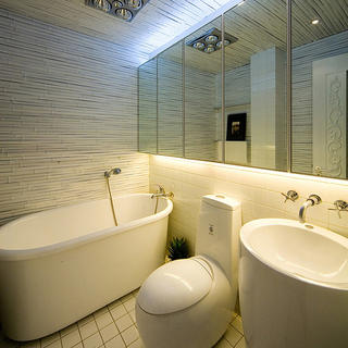 三居室现代中式家卫生间设计图