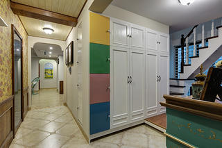 130㎡美式三居室装修储物柜设计