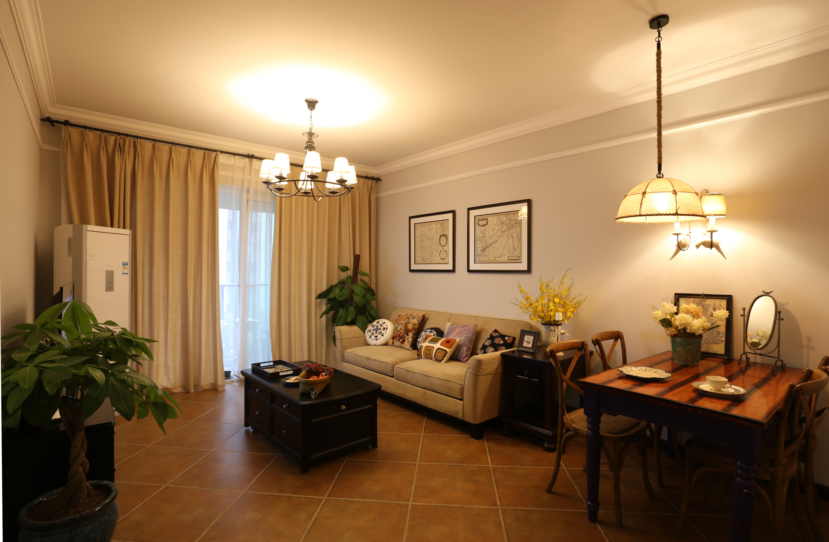 美式风格,70平米装修,二居室装修,10-15万装修,客厅,沙发背景墙,灰色