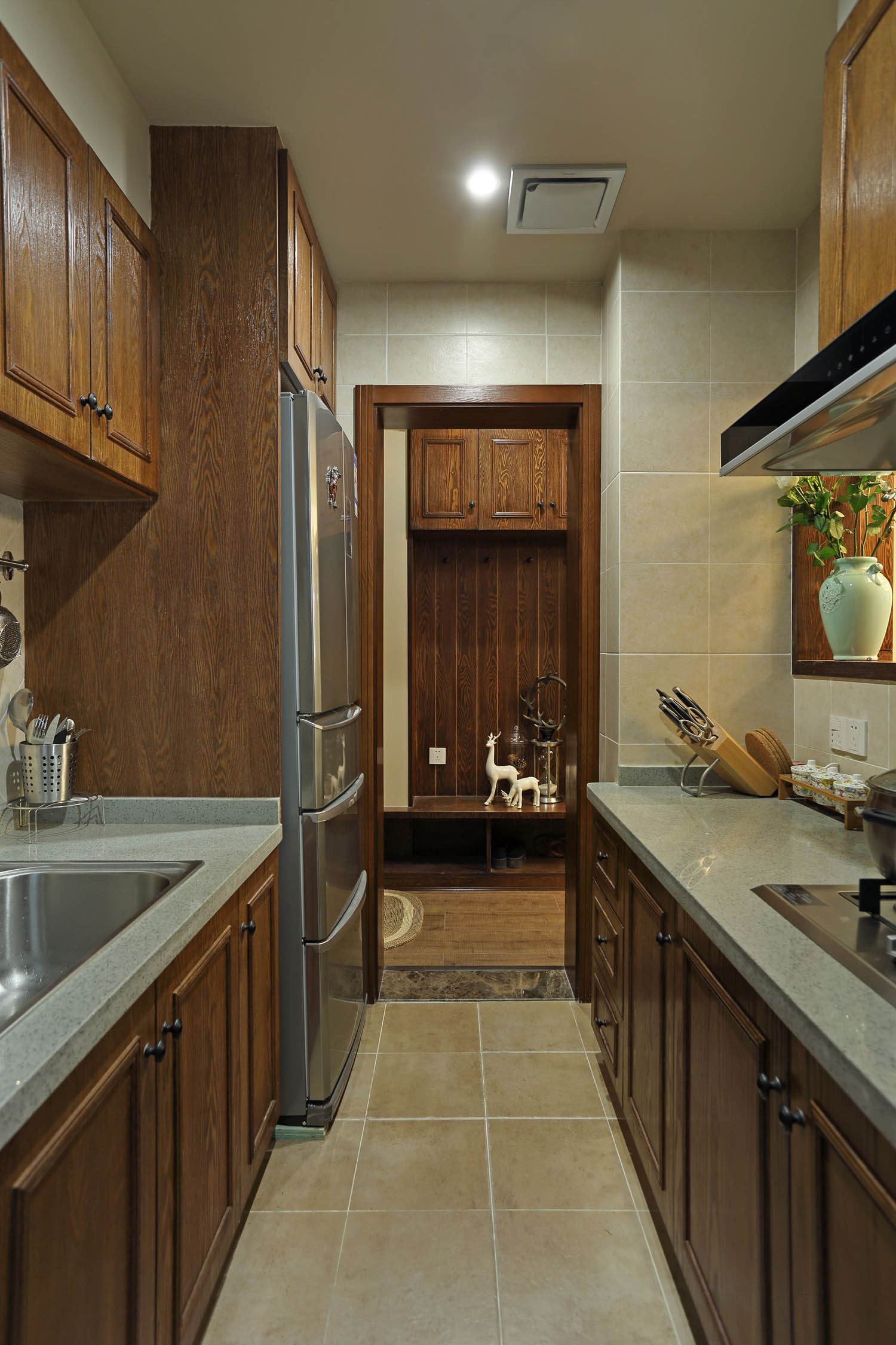 80㎡美式风格二居室装修厨房设计图