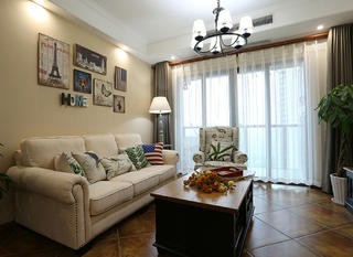 小户型美式风格家沙发背景墙设计