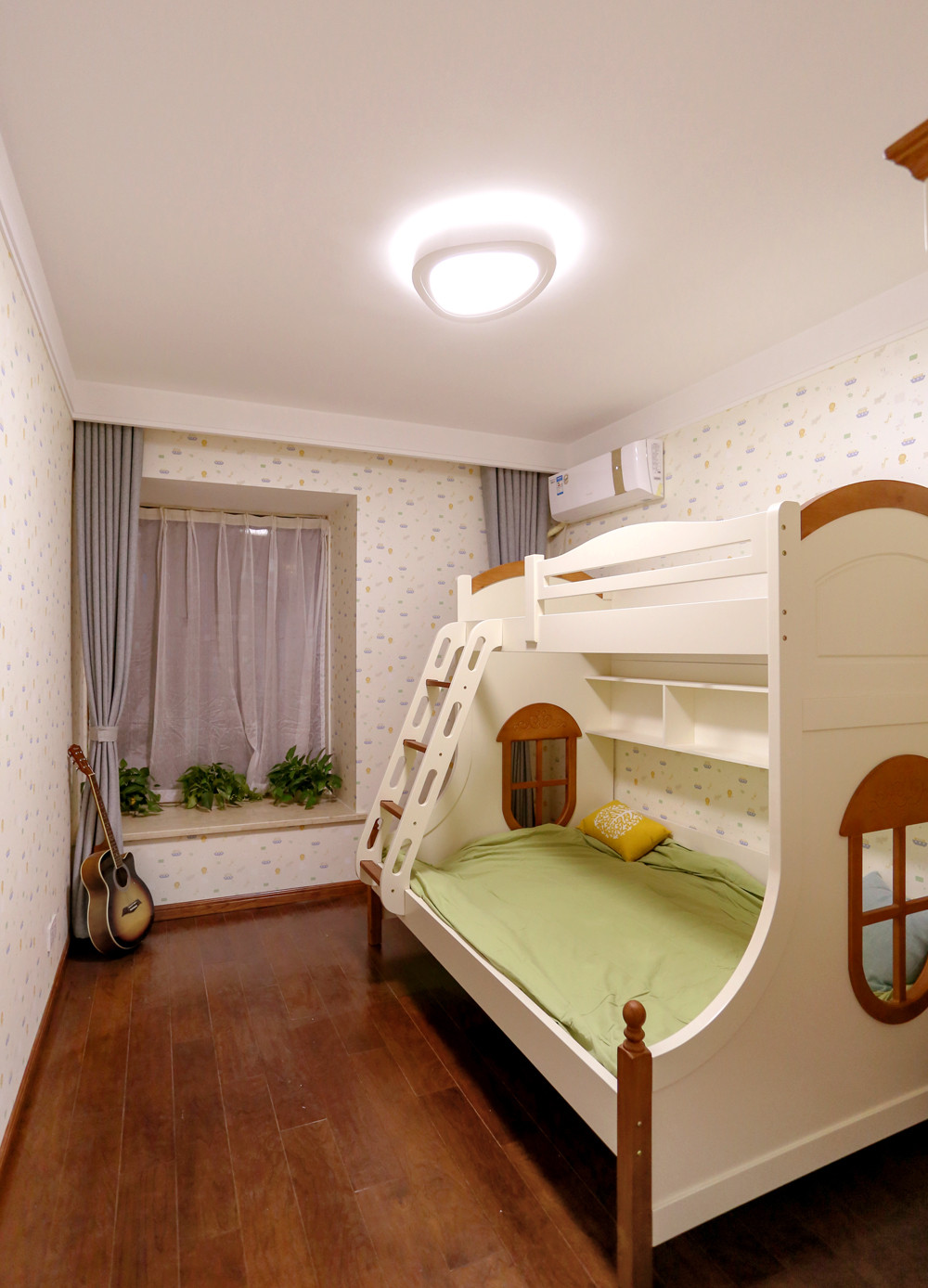 140平现代四居装修儿童房设计图