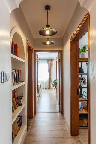 二居室美式风格家走廊设计