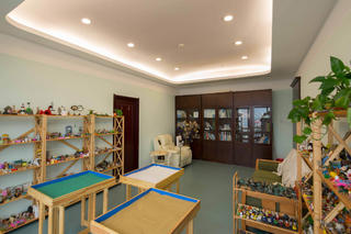 现代多元化幼儿园装修玩具室