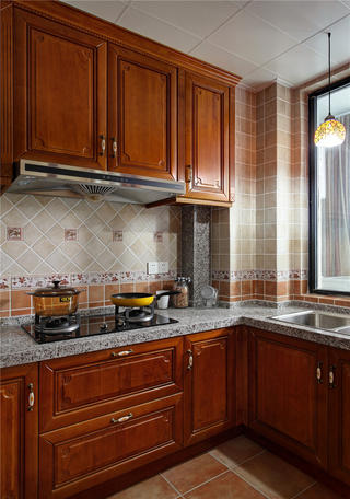 160平美式公寓装修厨房搭配图