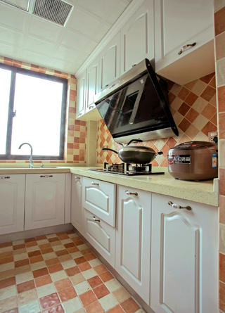 二居室简欧风格家厨房搭配图