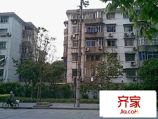 东一小区