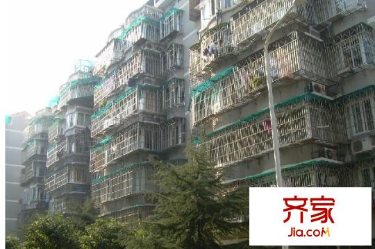彩虹新村外景图