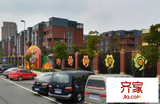 万科金色水岸三期外景图