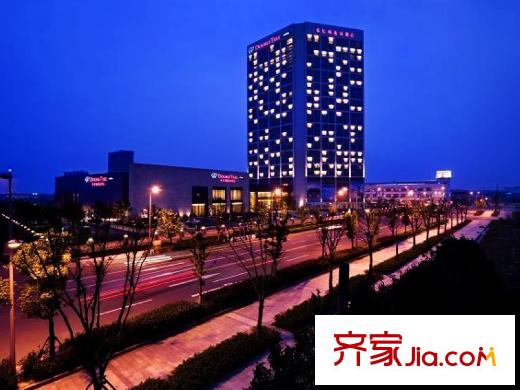 绿地icity周边-希尔顿酒店