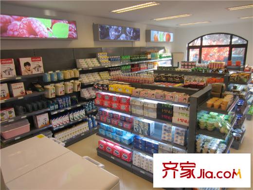 富力新城周边配套-新城易购超市