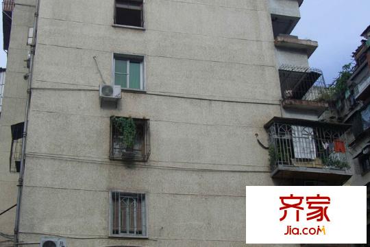 达明二里外景图