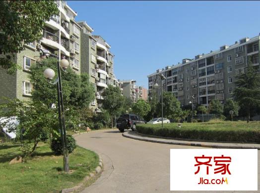 城南新居外景图