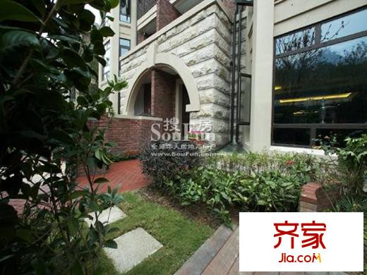 万科红郡外景图