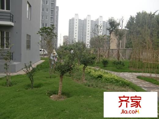 润和园外景图