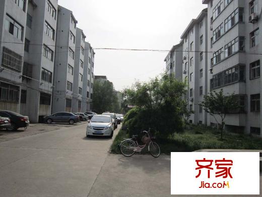 亚洲房地产宿舍外景图