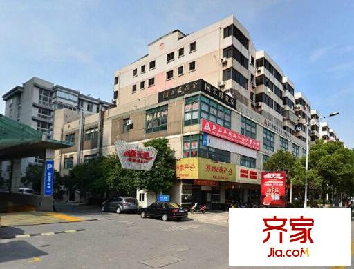 沪士小区外景图