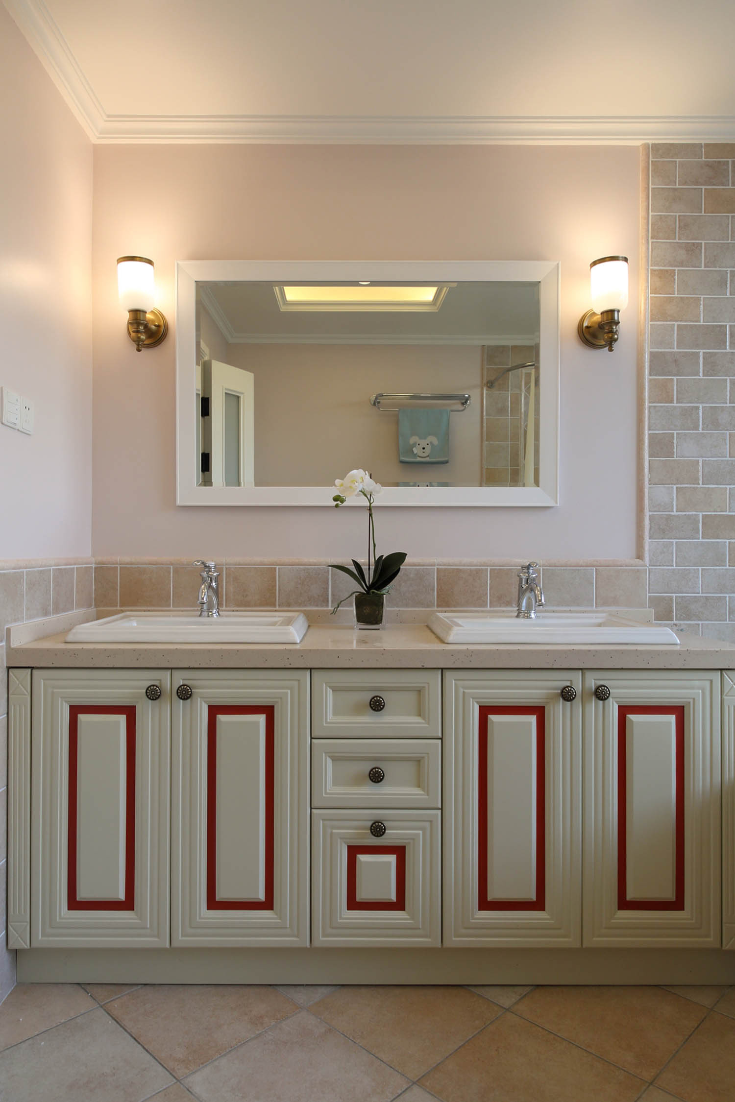 170平美式风格装修浴室柜设计