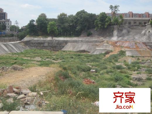 凯乐楚源项目地块(2013.8.15)