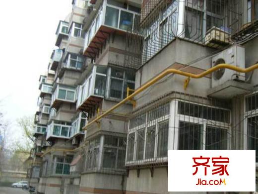 堤口路重汽宿舍外景图