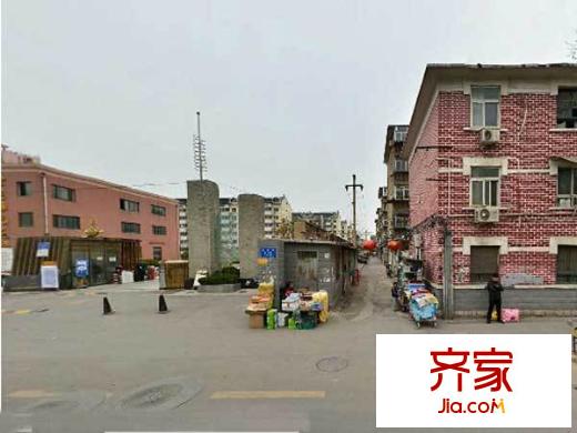 堤口路重汽宿舍外景图