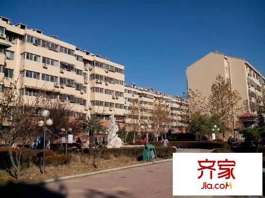 金阁花园外景图