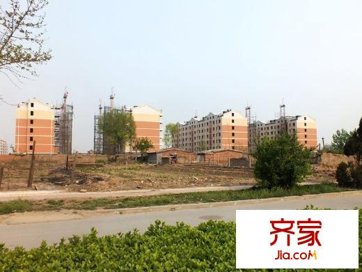 青青花园小区(2013.04)