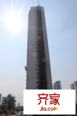 金沃向阳城实景图施工进度(2013.8)