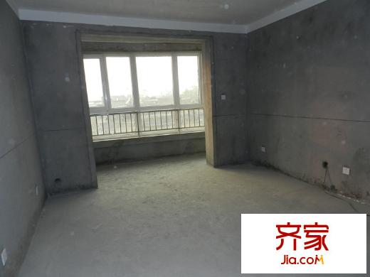 佳远水园湾实景图毛坯房(2013-11)