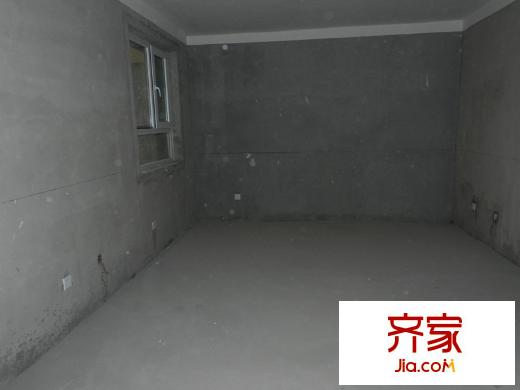 佳远水园湾实景图毛坯房(2013-11)