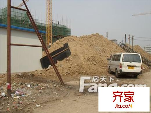 保运嘉苑实景图施工进度(2011.05.12)