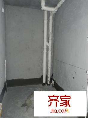 佳远水园湾实景图毛坯房(2013-11)