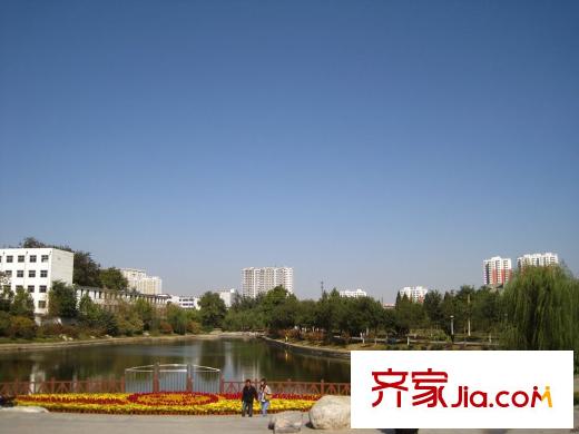 苏堤杭城龙潭公园