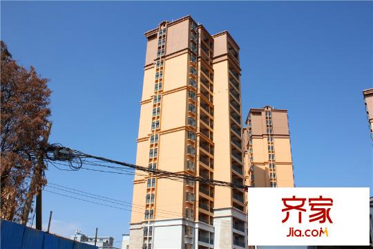 银海・沁楠湾工程进度(2015-08-11)