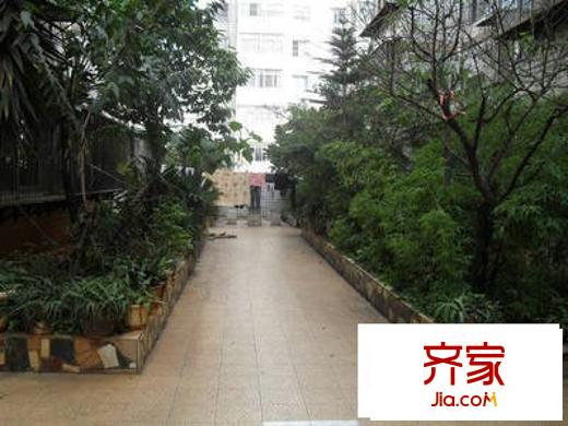 育红小学宿舍外景图东寺街