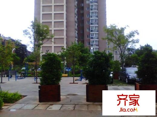 临江花园外景图