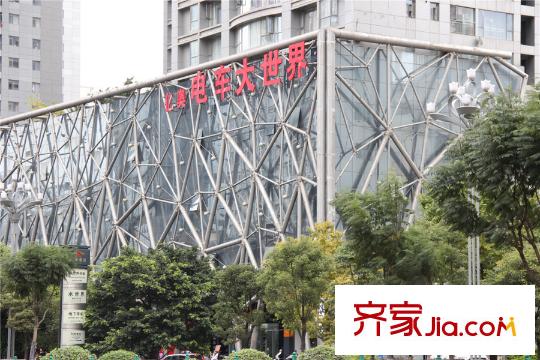 鑫世界周边配套-电动车城
